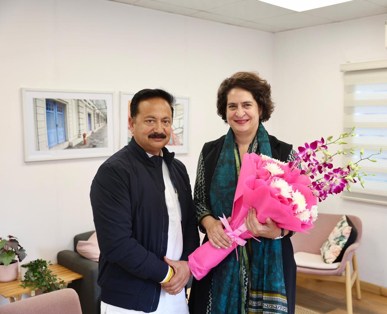 प्रियंका गांधी से मिले करन माहरा उत्तराखंड में संगठन की मजबूती पर मंथन