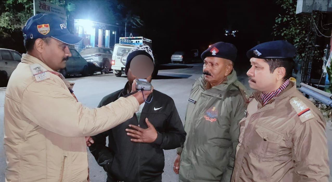 रुद्रप्रयाग पुलिस का चेकिंग अभियान