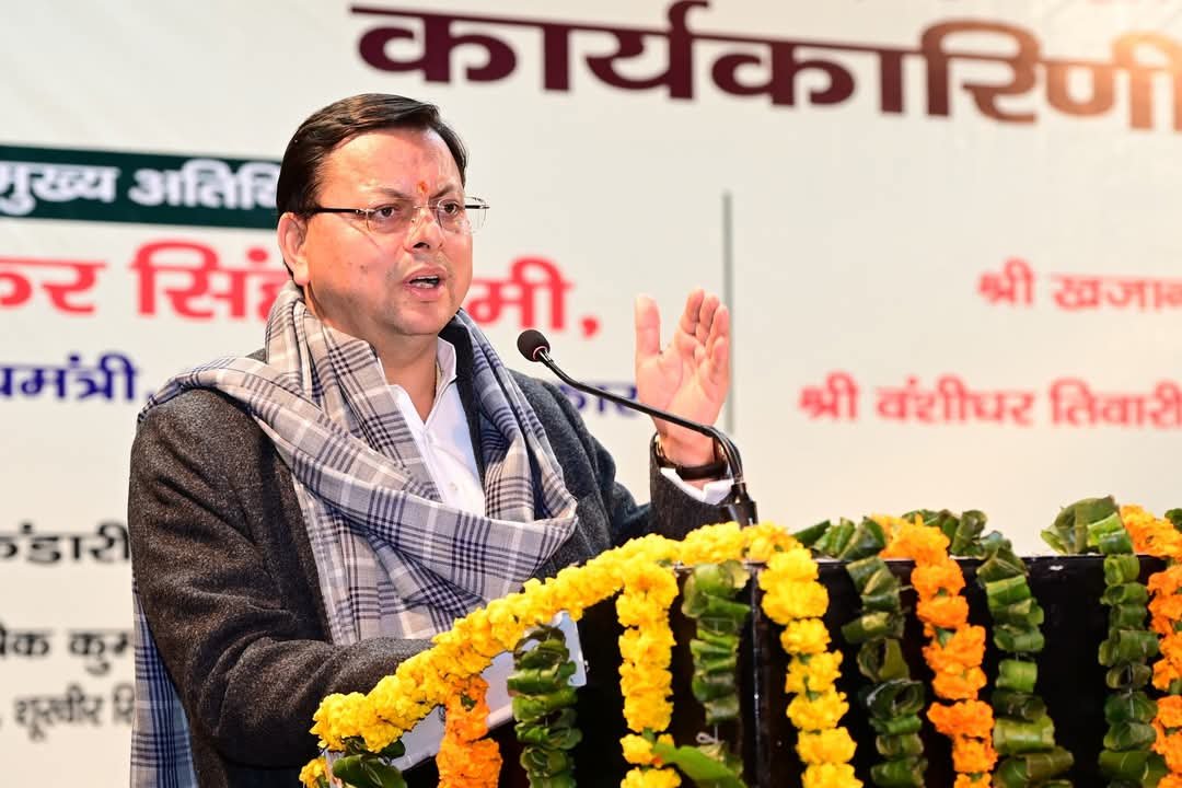 उत्तराखंड प्रेस क्लब के शपथ समारोह में शामिल हुए सीएम धामी