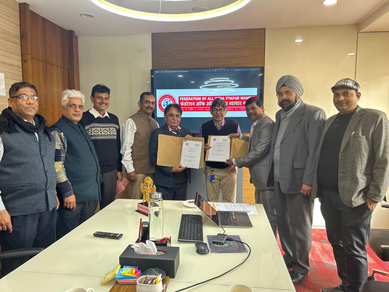 ONDC और फेडरेशन ऑफ ऑल इंडिया व्यापार मंडल के बीच एमओयू