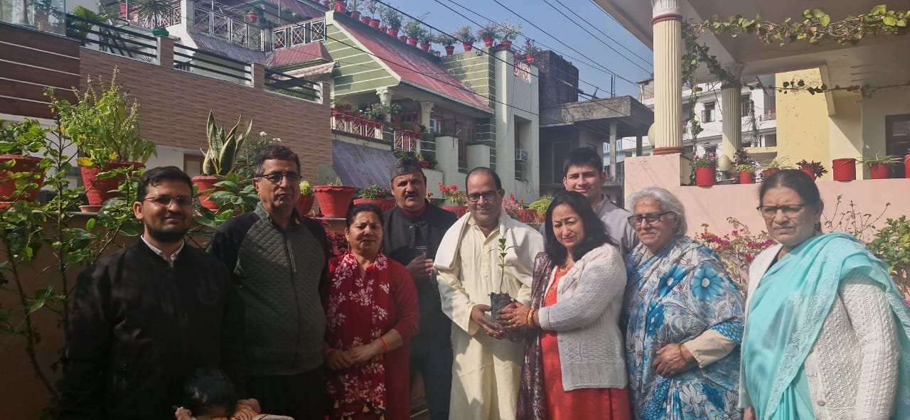 208 दिन से चल रहा शांतिपूर्ण आंदोलन