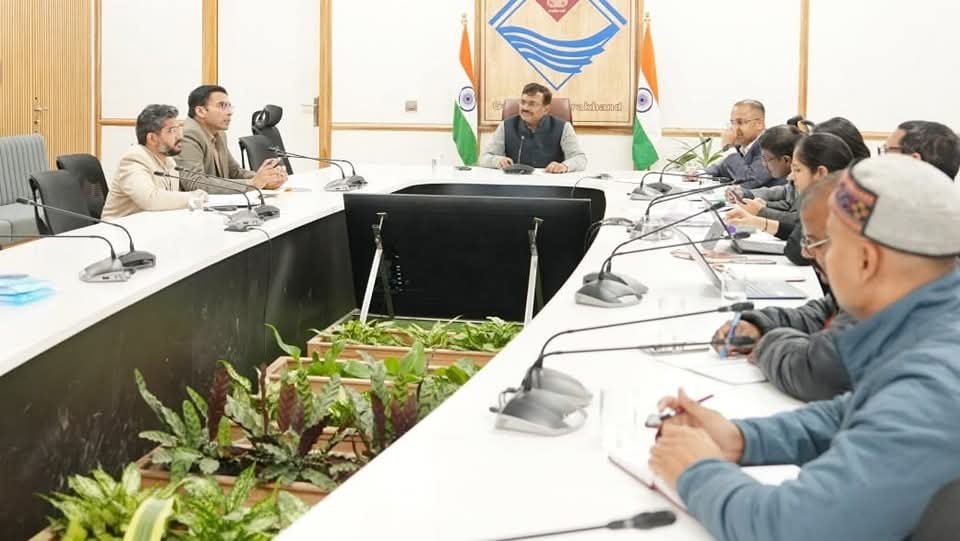 अपर मुख्य सचिव ने की यूसीसी को लेकर समीक्षा बैठक