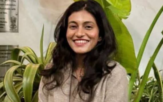 उत्तराखंड की बेटी मुदिता दिल्ली में बनीं जज उत्तराखंड की बेटी मुदिता दिल्ली में बनीं जज