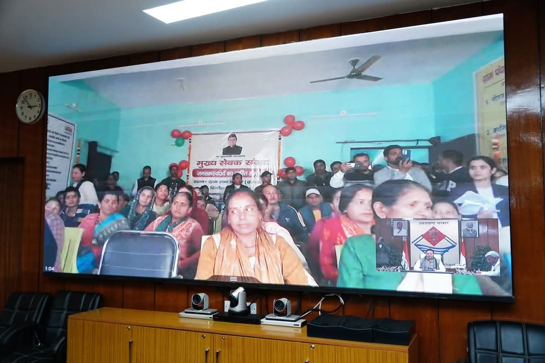 सीएम धामी ने यमकेश्वर की जनता से किया संवाद