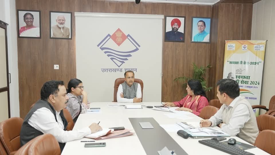 गर्मियों में पेयजल की समस्या दूर करने को लेकर मंथन