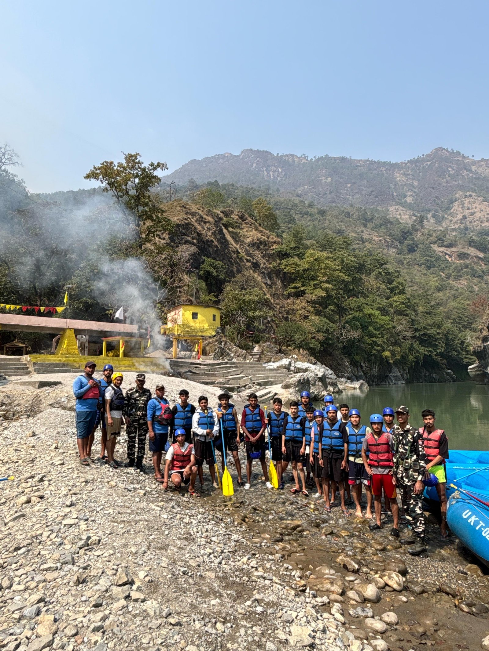 कुमाऊं मंडल विकास निगम दे रहा रिवर राफ्टिंग की ट्रेनिंग