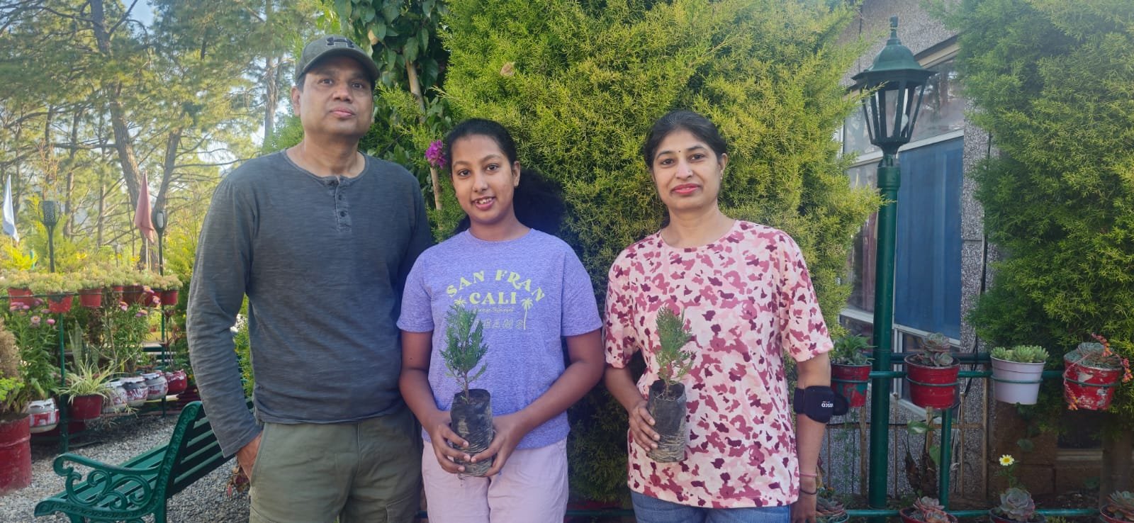 जयपुर के पर्यटकों ने दिया कर्मचारी महासंघ के आंदोलन को समर्थन