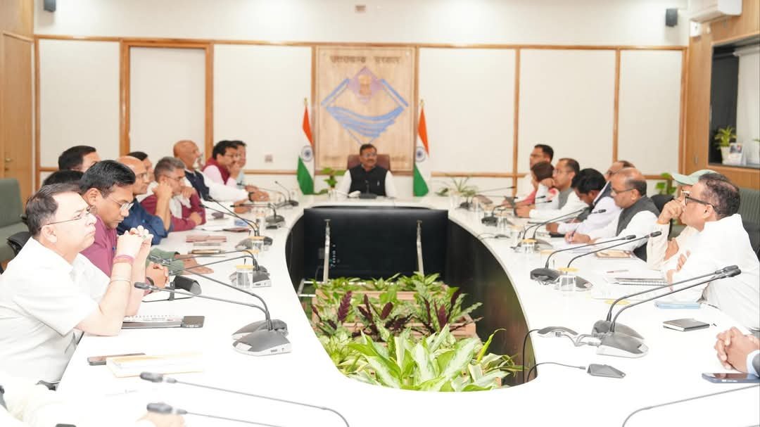 मुख्य सचिव ने चारधाम यात्रा मार्ग को लेकर लगाई 4 सचिवों की ड्यूटी