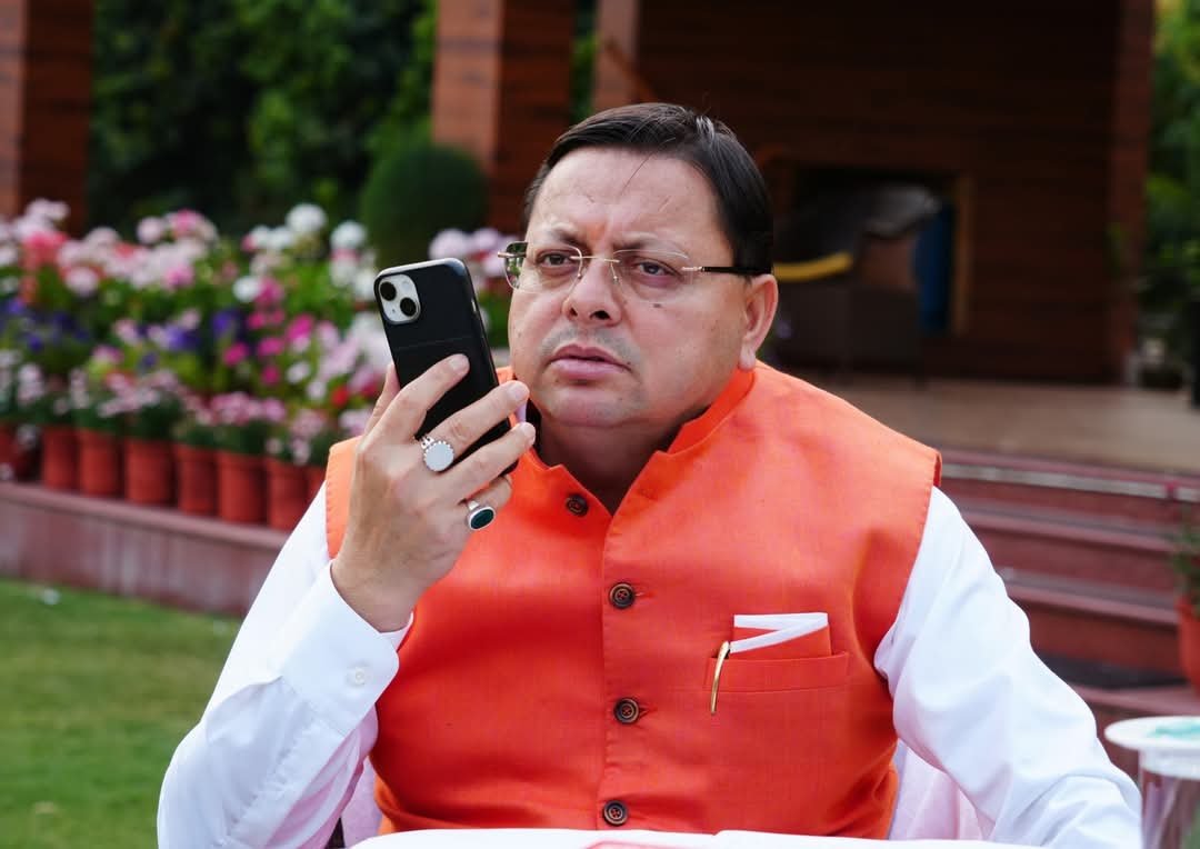 सीएम धामी ने कोकिला कोठग्याड़ी मंदिर में अखंड रामायण पाठ में मौजूद लोगों को वर्चुअल संबोधित किया