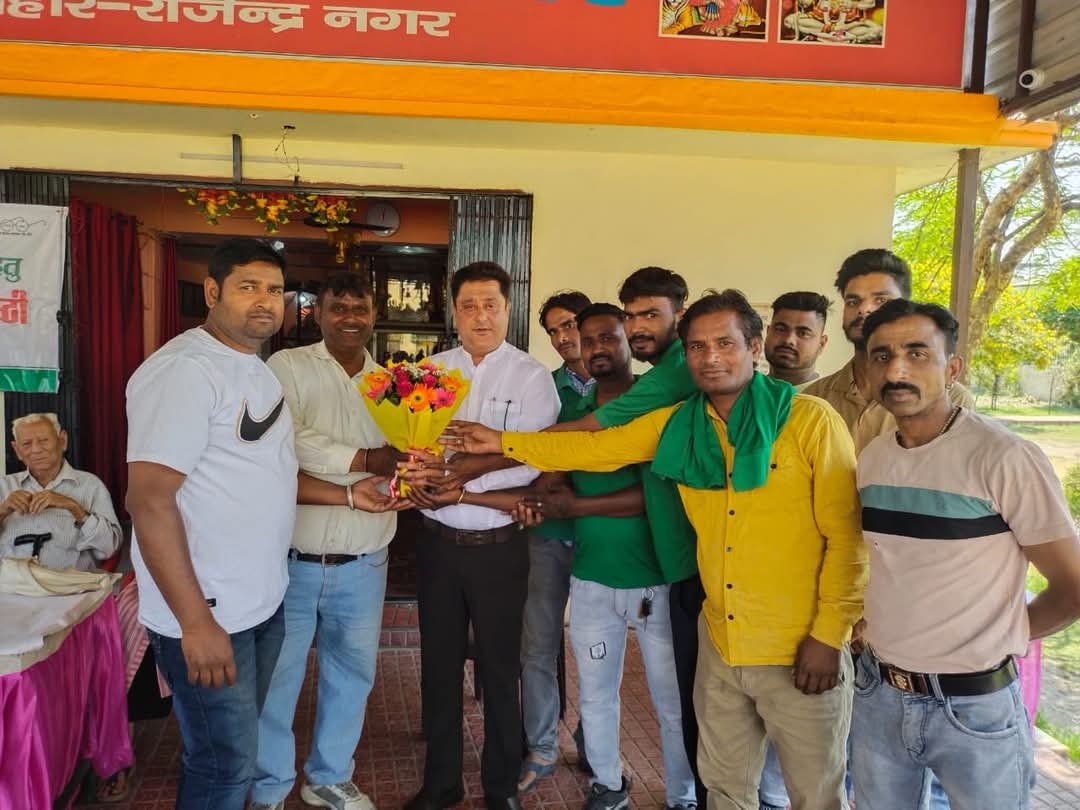 डेंगू रोकथाम को लेकर सतर्कता देहरादून के वार्ड 32 बल्लूपुर में की गई गोष्ठी