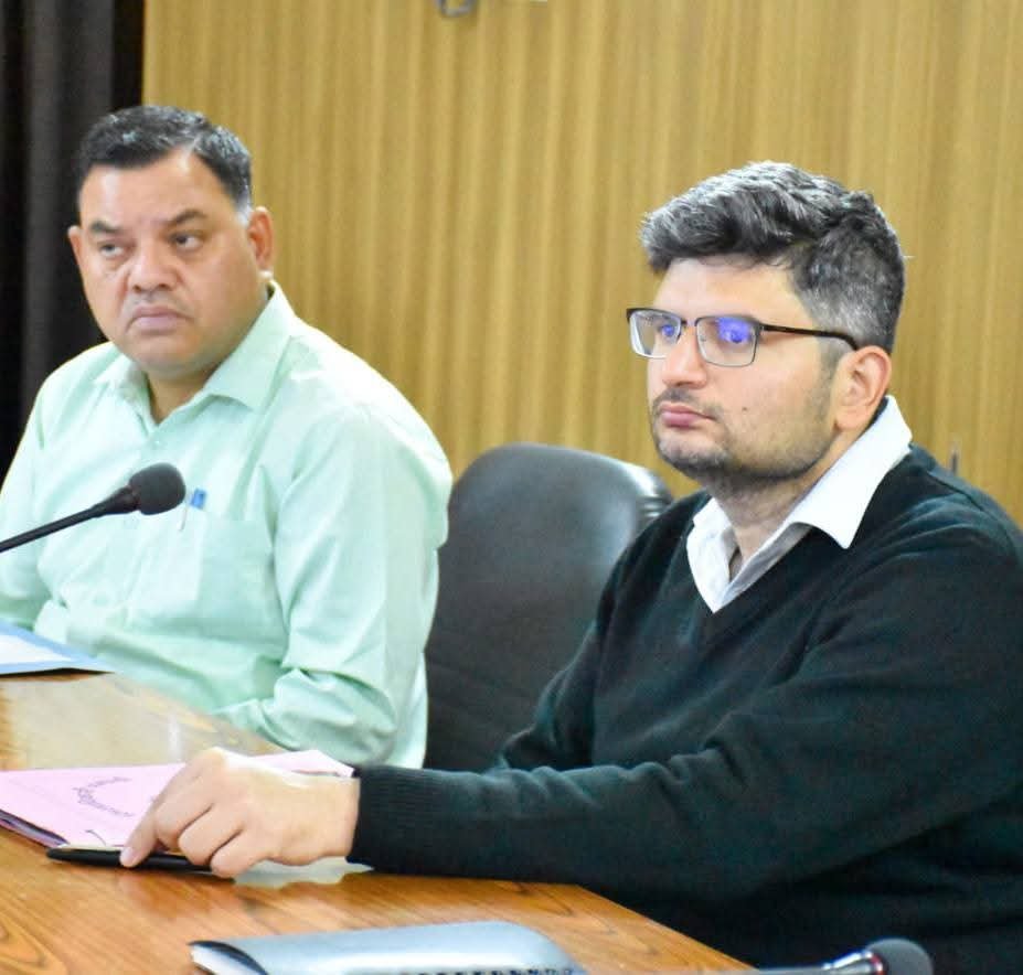 डीएम चमोली ने की जिला गंगा संरक्षण समिति की बैठक