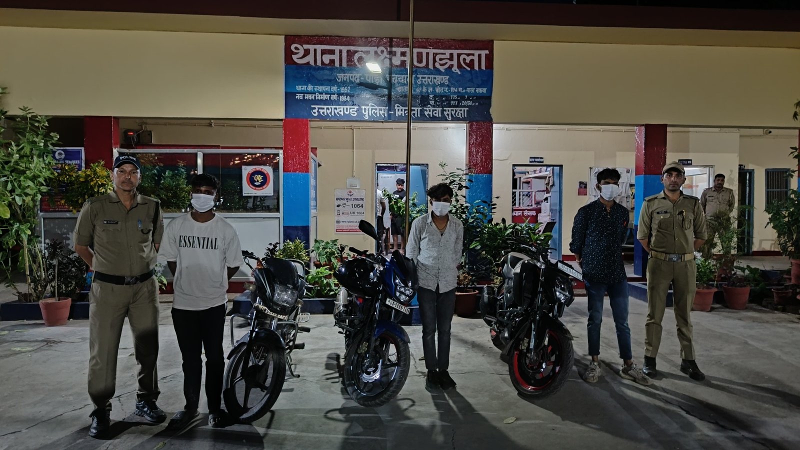 पौड़ी पुलिस ने काटा 14 लोगों का चालान