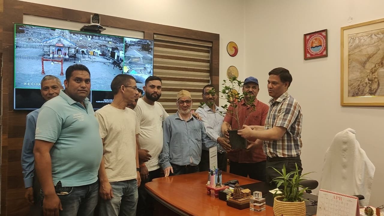 कर्मचारी महासंघ की नियमितीकरण की मांग पर्यटन सचिव ने फिर दिया भरोसा