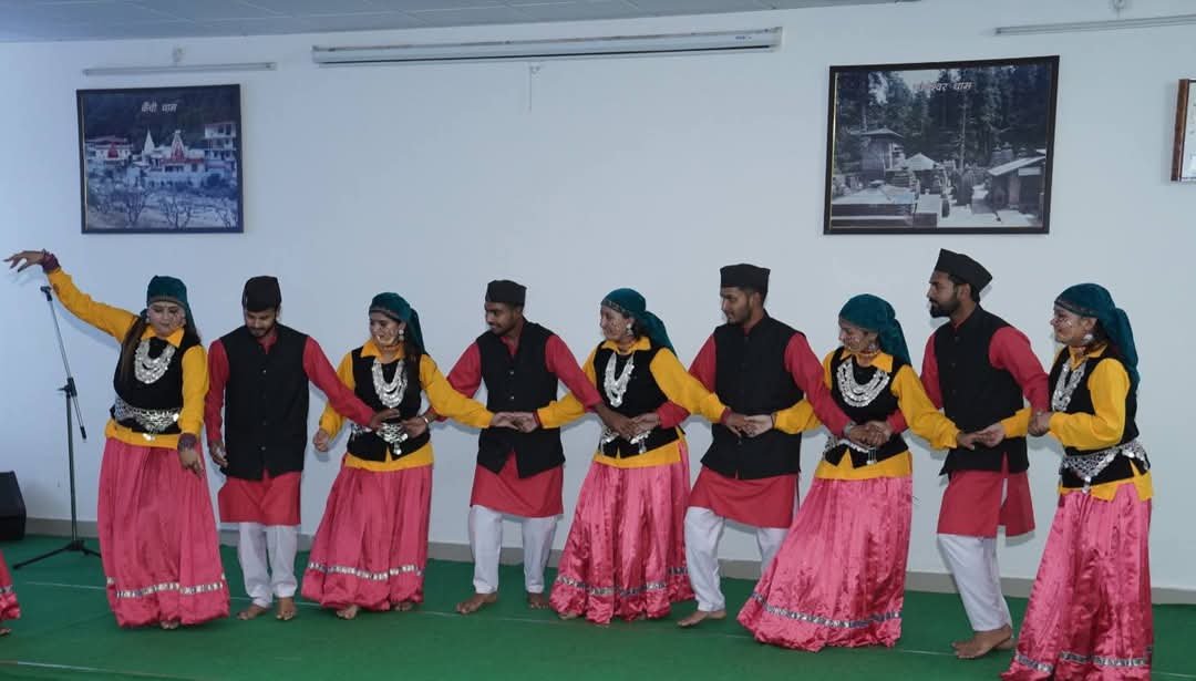 सरकारी योजनाओं के प्रचार के लिए शानदार पहल