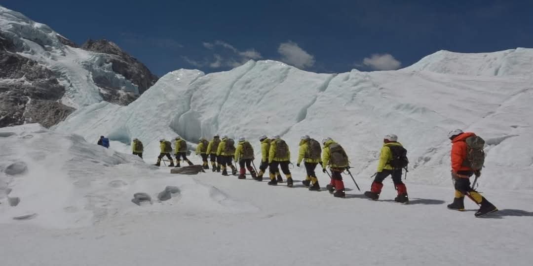 उत्तराखंड के तीन एनसीसी कैडेट्स ने किया एवरेस्ट का आरोहण सीएम धामी ने दी बधाई