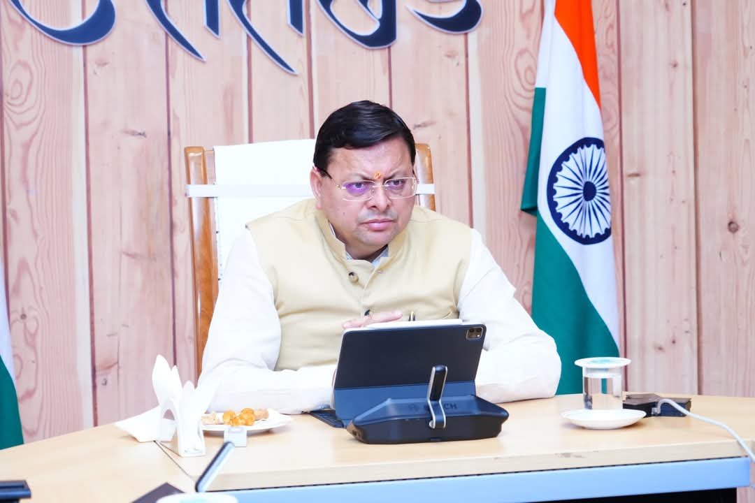 सीएम धामी ने भ्रष्टाचार के खिलाफ जीरो टॉलरेंस जारी रखने के दिए निर्देश