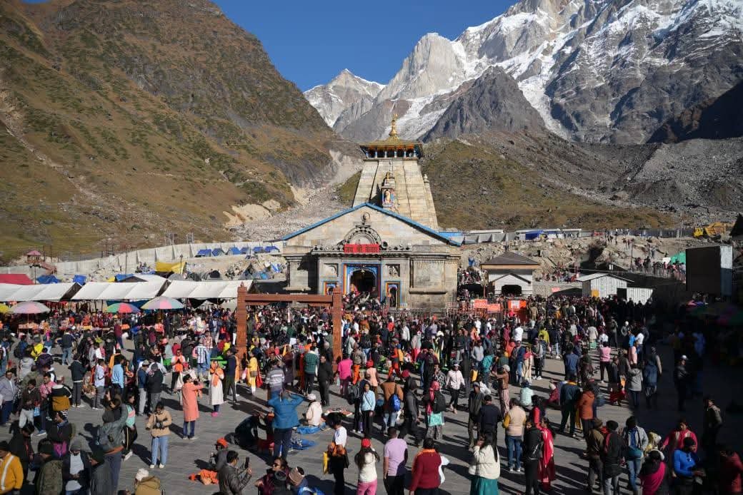 केदारनाथ यात्रा में कमाई का रिकॉर्ड