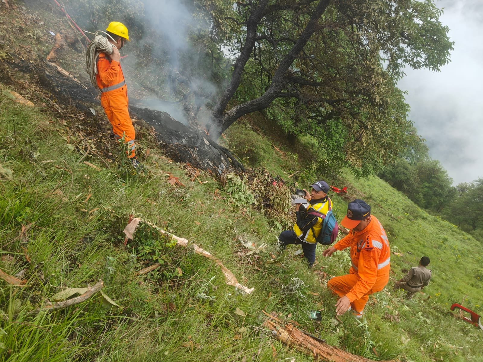 केदारनाथ रूट पर हेलीकॉप्टर क्रैश को लेकर सूर्यकांत धस्माना ने धामी सरकार पर साधा निशाना कहा सीएम के आदेश हवा हवाई