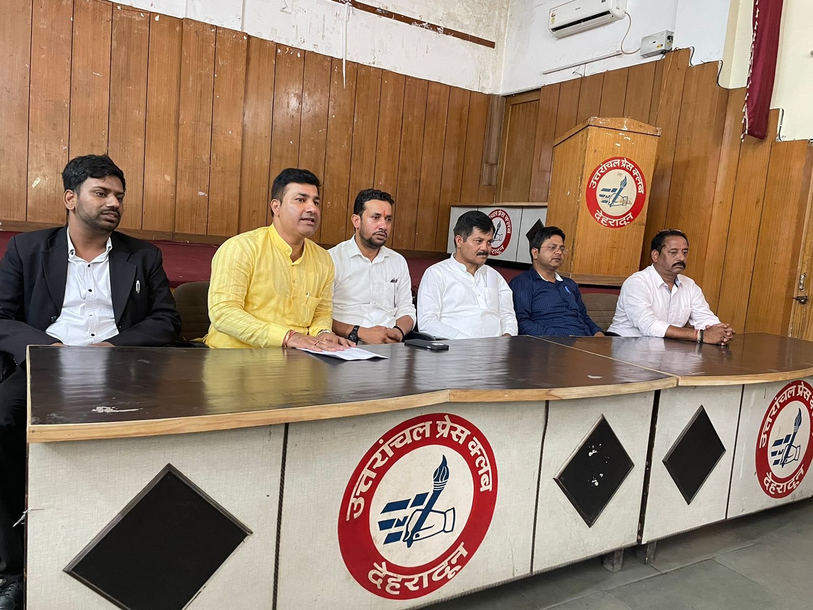 आम आदमी पार्टी ने उत्तराखंड में 2027 की तैयारी शुरू की सह प्रभारी ने धामी सरकार पर लगाया भ्रष्टाचार का आरोप