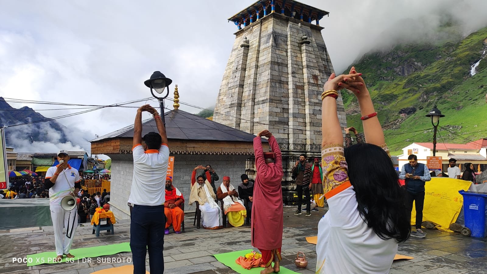 अंतरराष्ट्रीय योग दिवस‌ पर योगमय हुआ केदारनाथ धाम