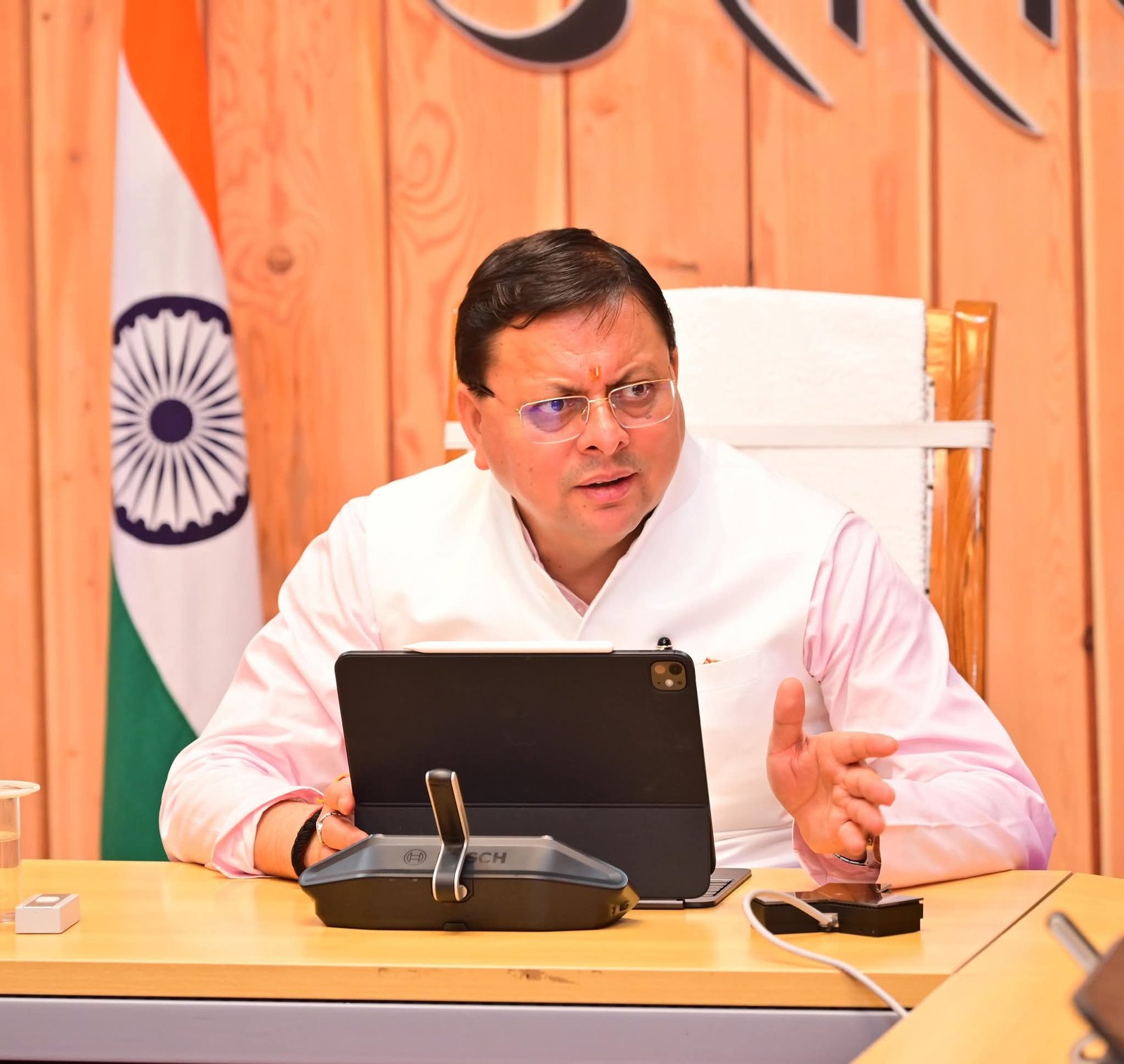 सीएम धामी ने स्कूल की इमारतों का सुरक्षा ऑडिट कराने का दिया निर्देश