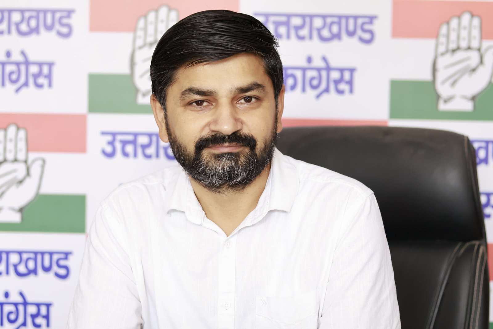 मानसून में पंचायत चुनाव कराए जाने पर कांग्रेस ने धामी सरकार को घेरा