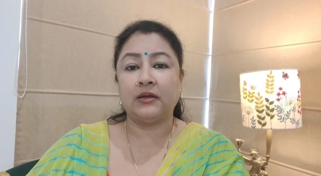 बीकेटीसी अध्यक्ष हेमंत द्विवेदी की हेलीकॉप्टर उड़ान, कांग्रेस ने साधा निशाना