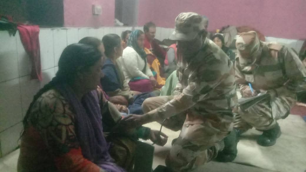 आपदा प्रभावित 80 लोगों को राहत कैंप पहुंचाया गया