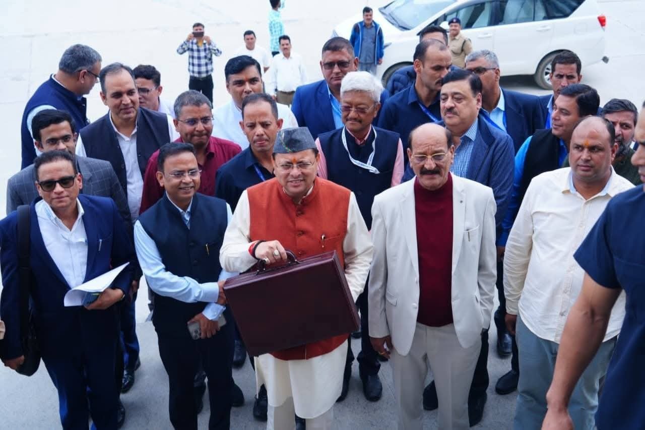 सीएम धामी ने पेश किया 5315 करोड़ का अनुपूरक बजट