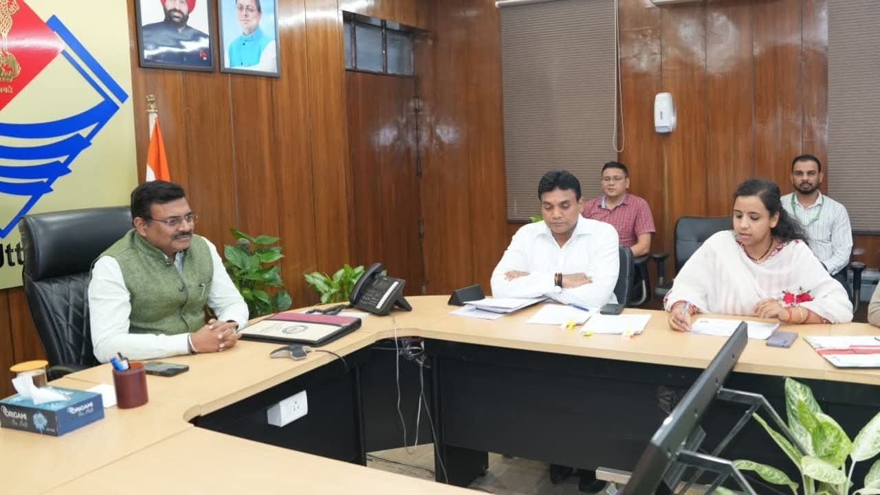 मुख्य सचिव की अध्यक्षता में जन्म मृत्यु प्रमाण पत्र को लेकर बैठक