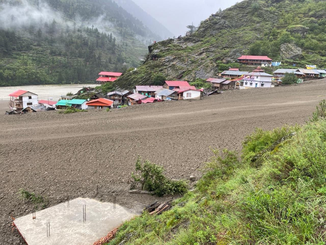 उत्तरकाशी आपदा पर गृह मंत्री अमित शाह ने सीएम धामी से की बात