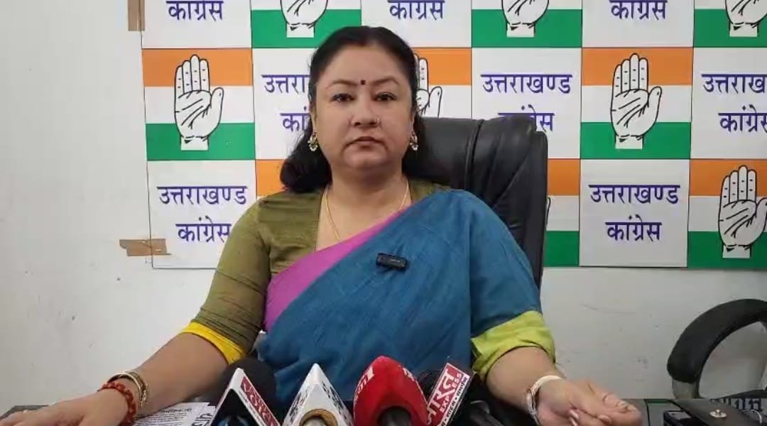 कांग्रेस ने खोला गणेश जोशी के खिलाफ मोर्चा, भ्रष्ट अफसर को बचाने का लगाया आरोप