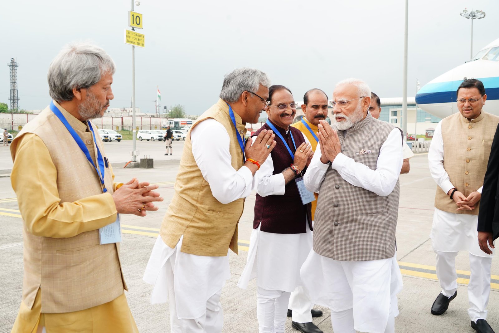 आपदा प्रभावितों से बातचीत में भावुक हुए पीएम मोदी, सांसद त्रिवेंद्र बोले पीएम का संवेदनशील संबल