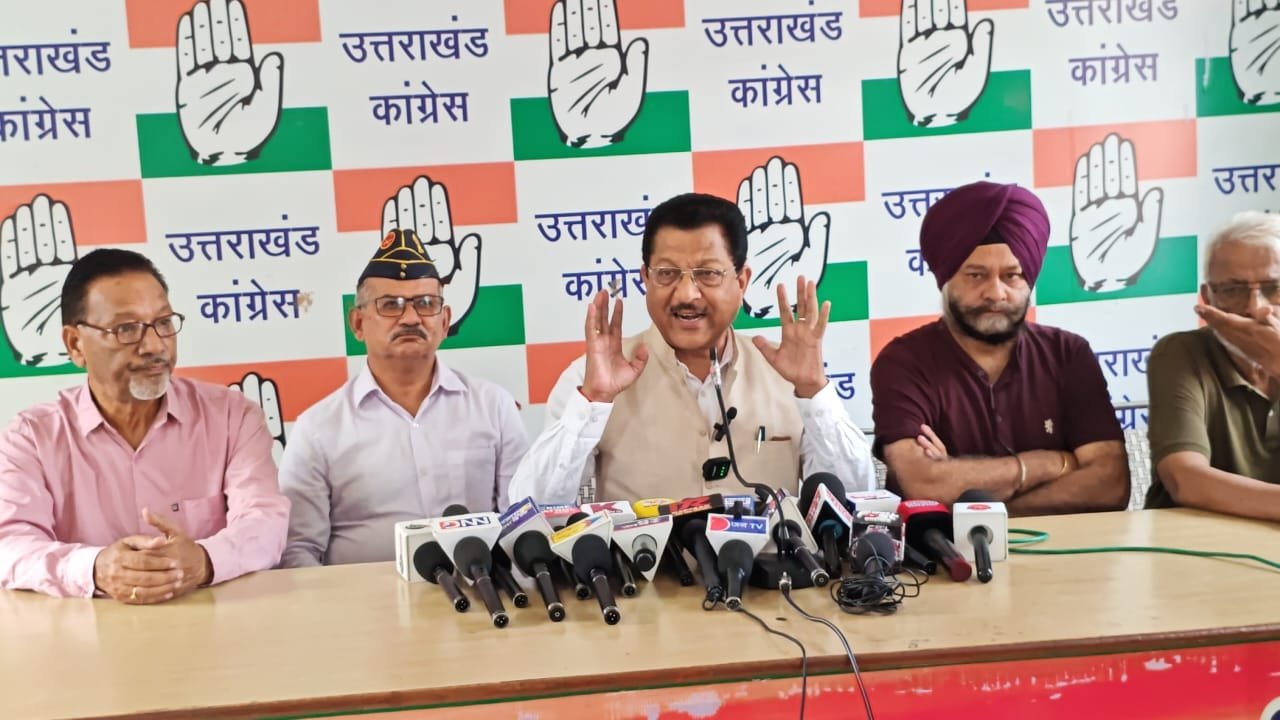 जॉर्ज एवरेस्ट मामले में कांग्रेस का कड़ा रुख, कल प्रदेशभर में प्रदर्शन, राज्यपाल से मुलाकात का मांगा वक्त