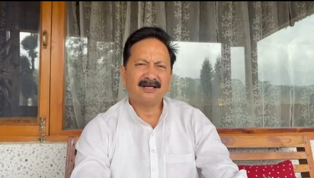 जॉर्ज एवरेस्ट मामले को लेकर करन माहरा का धामी सरकार पर हमला, हाईकोर्ट की निगरानी में सीबीआई जांच की मांग