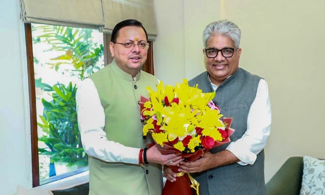 केंद्रीय मंत्री भूपेंद्र यादव से मिले सीएम धामी