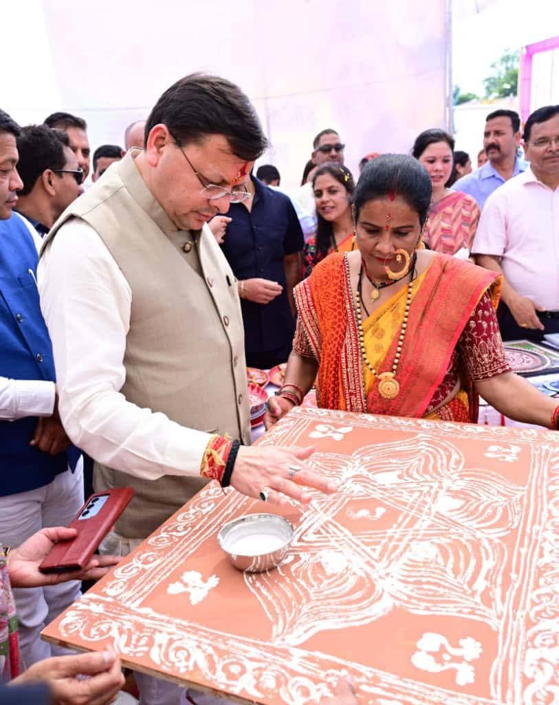 टनकपुर में मुख्यमंत्री सशक्त बहना उत्सव