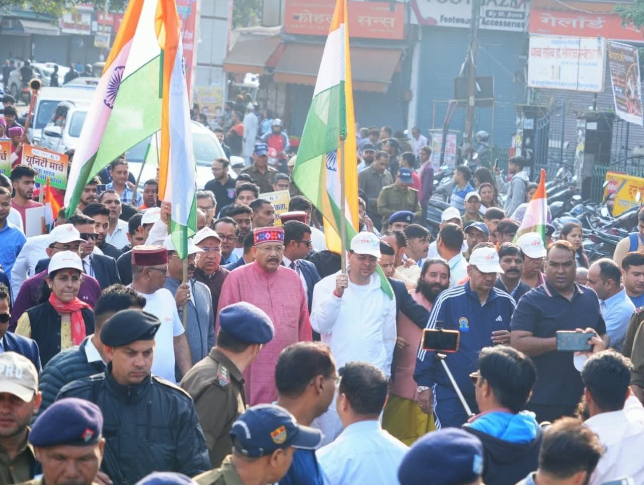 जयंती पर सरदार वल्लभ भाई पटेल को सीएम धामी ने किया नमन