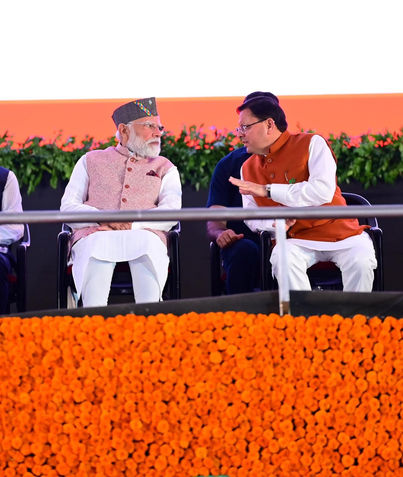 पिथौरागढ़ में नैनी सैनी हवाई अड्डे के अधिग्रहण को लेकर करार