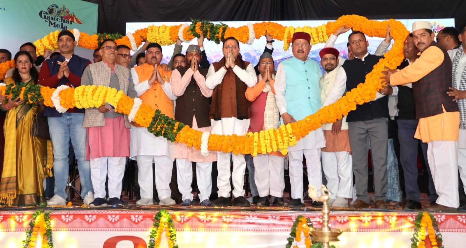 सीएम धामी ने गौचर मेले का किया उद्घाटन