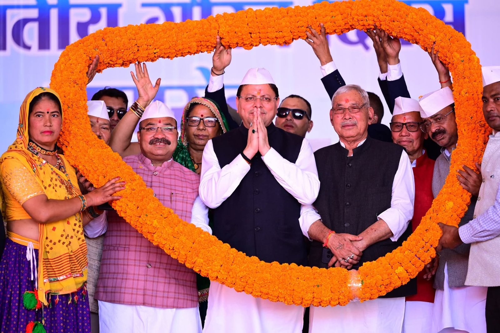 बिरसा मुंडा की जयंती पर नानकमत्ता में सीएम धामी