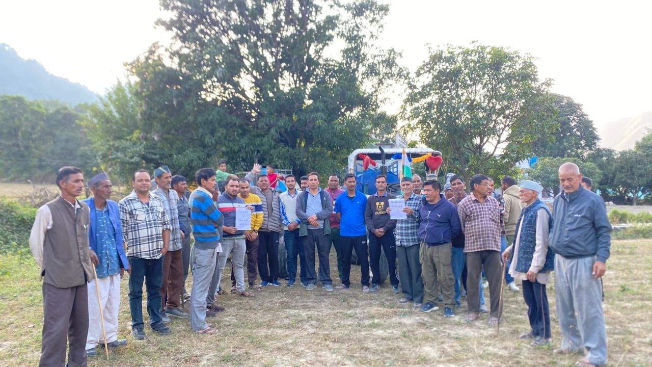 बेतालघाट में किसानों का प्रदर्शन, सिंचाई का पानी न मिलने पर खोला मोर्चा