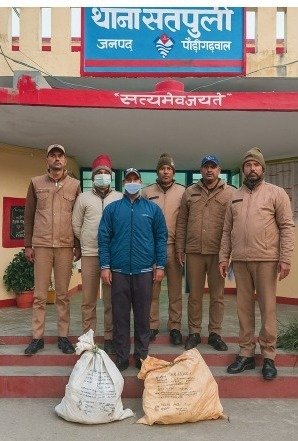 पौड़ी में जियो टावर से चोरी का खुलासा