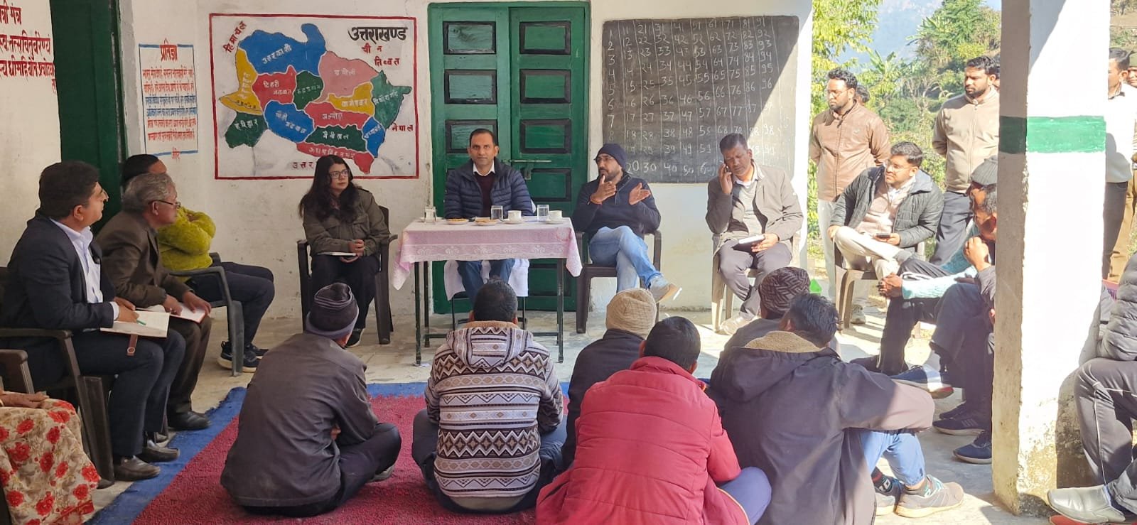 पिथौरागढ़ के टुंडी को आदर्श गांव बनाया जाएगा, डीएम ने दिए ये निर्देश