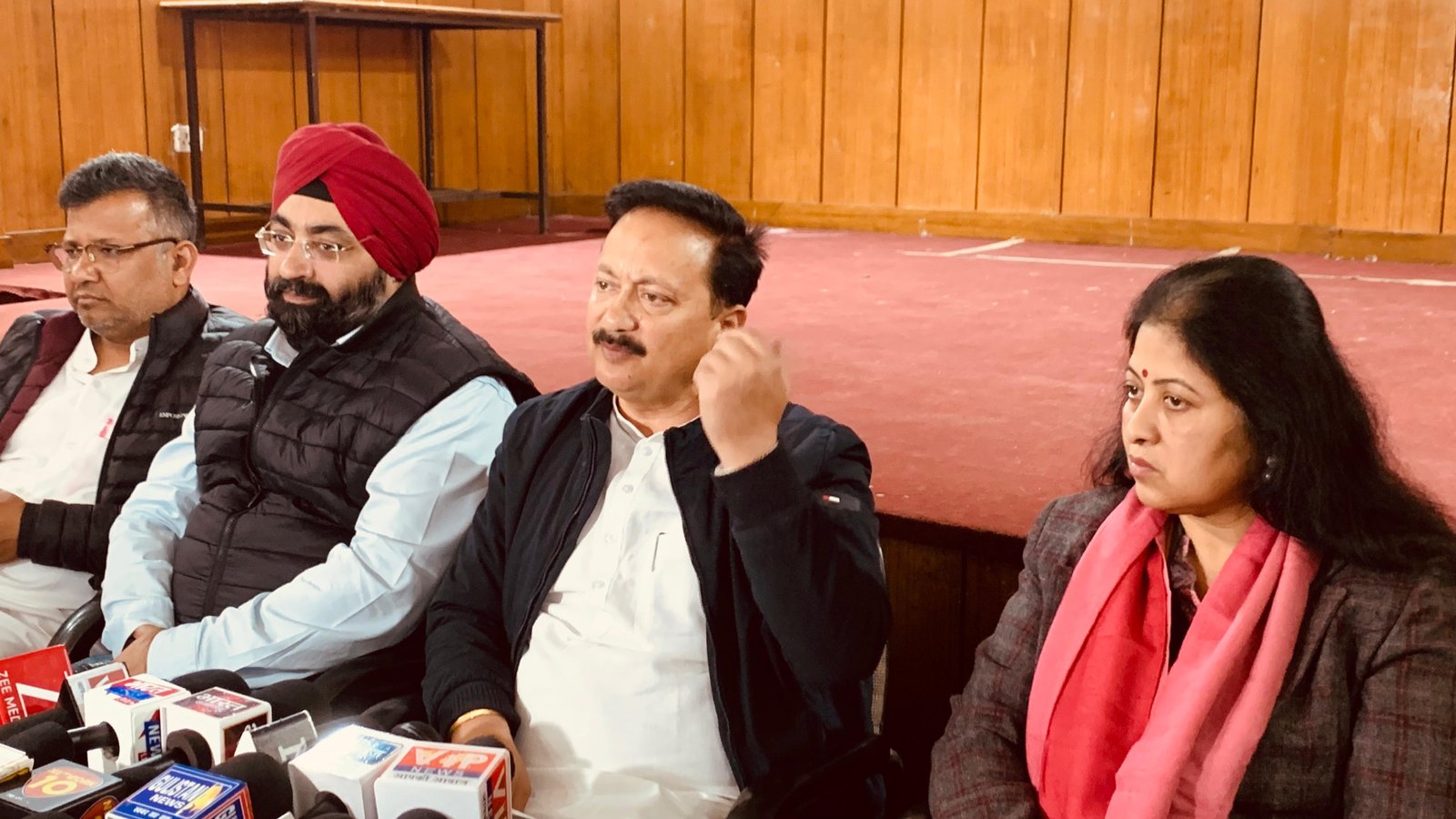 करन माहरा का मोदी सरकार पर हमला, मनरेगा का नाम बदलने पर उठाए सवाल, SIR को लेकर भी घेरा