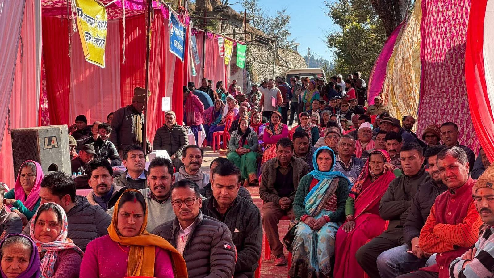 जन जन की सरकार कार्यक्रम में उमड़ी भीड़