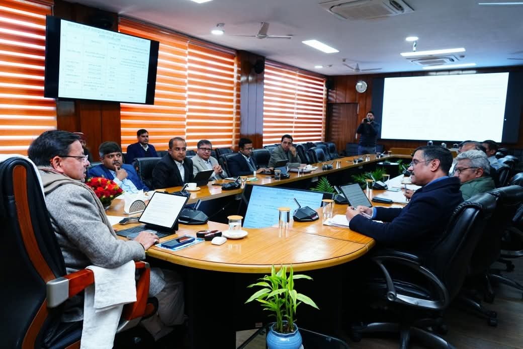 सीएम धामी ने सिंचाई परियोजनाओं से जुड़े अहम निर्देश दिए