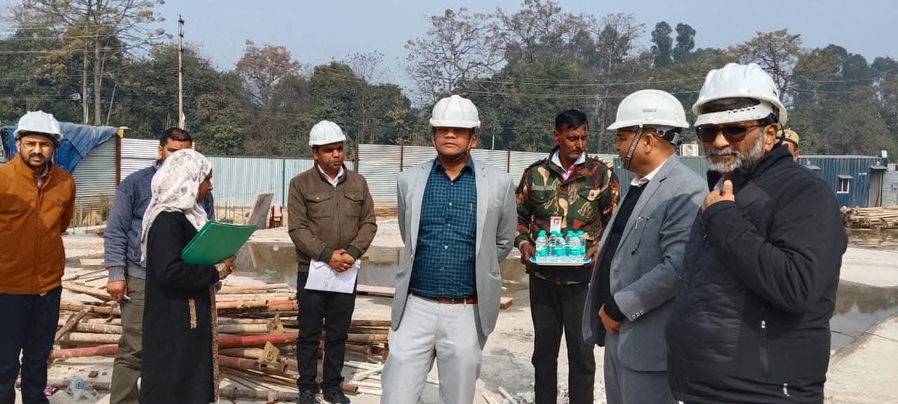 सचिव आवास आर राजेश कुमार ने की समीक्षा बैठक