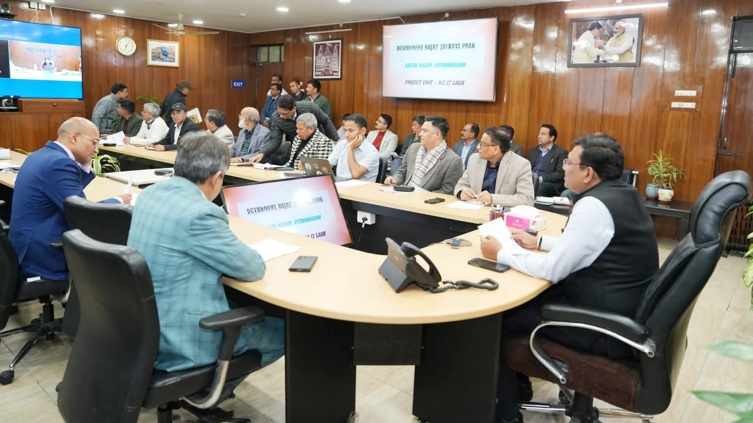 मुख्य सचिव ने की मिसिंग लिंक फंडिंग की समीक्षा