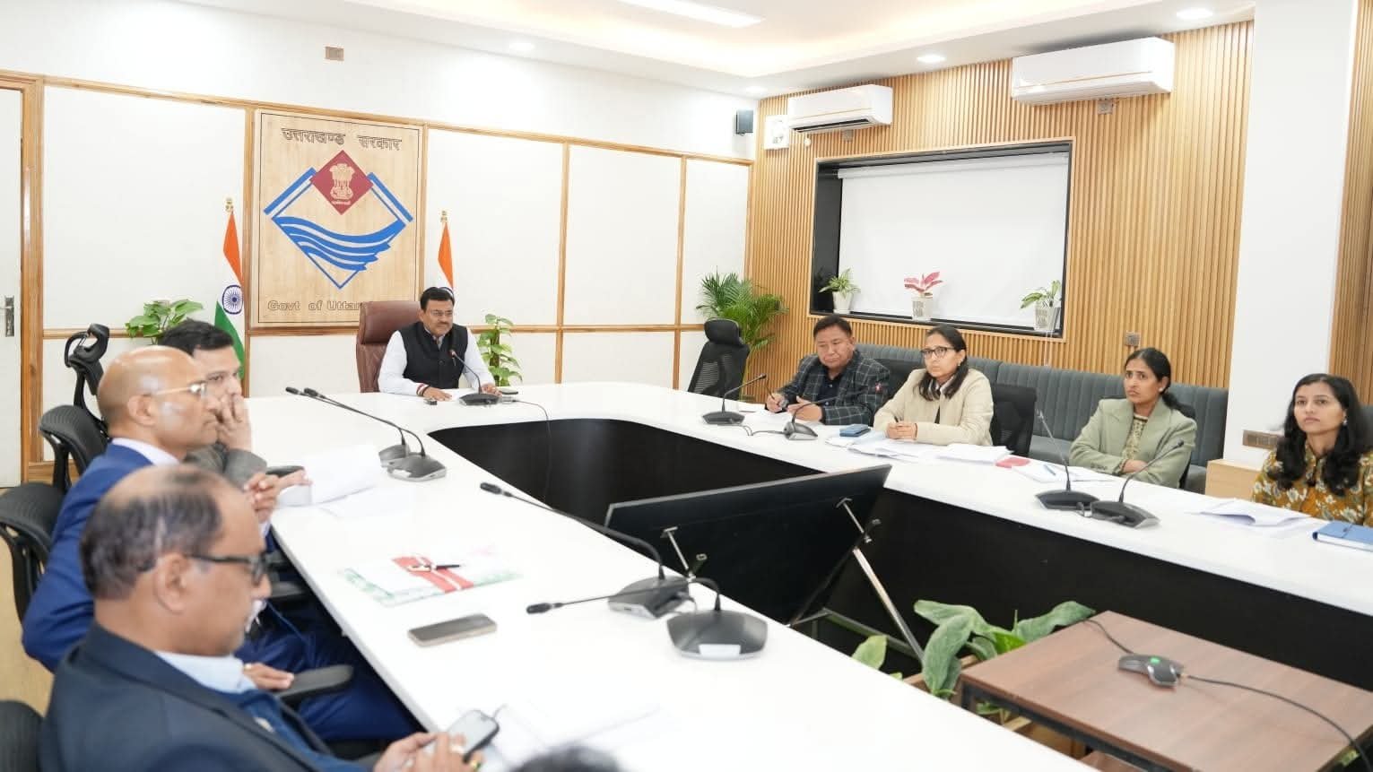 नशे के खिलाफ सरकार सख्त, मुख्य सचिव ने की बैठक